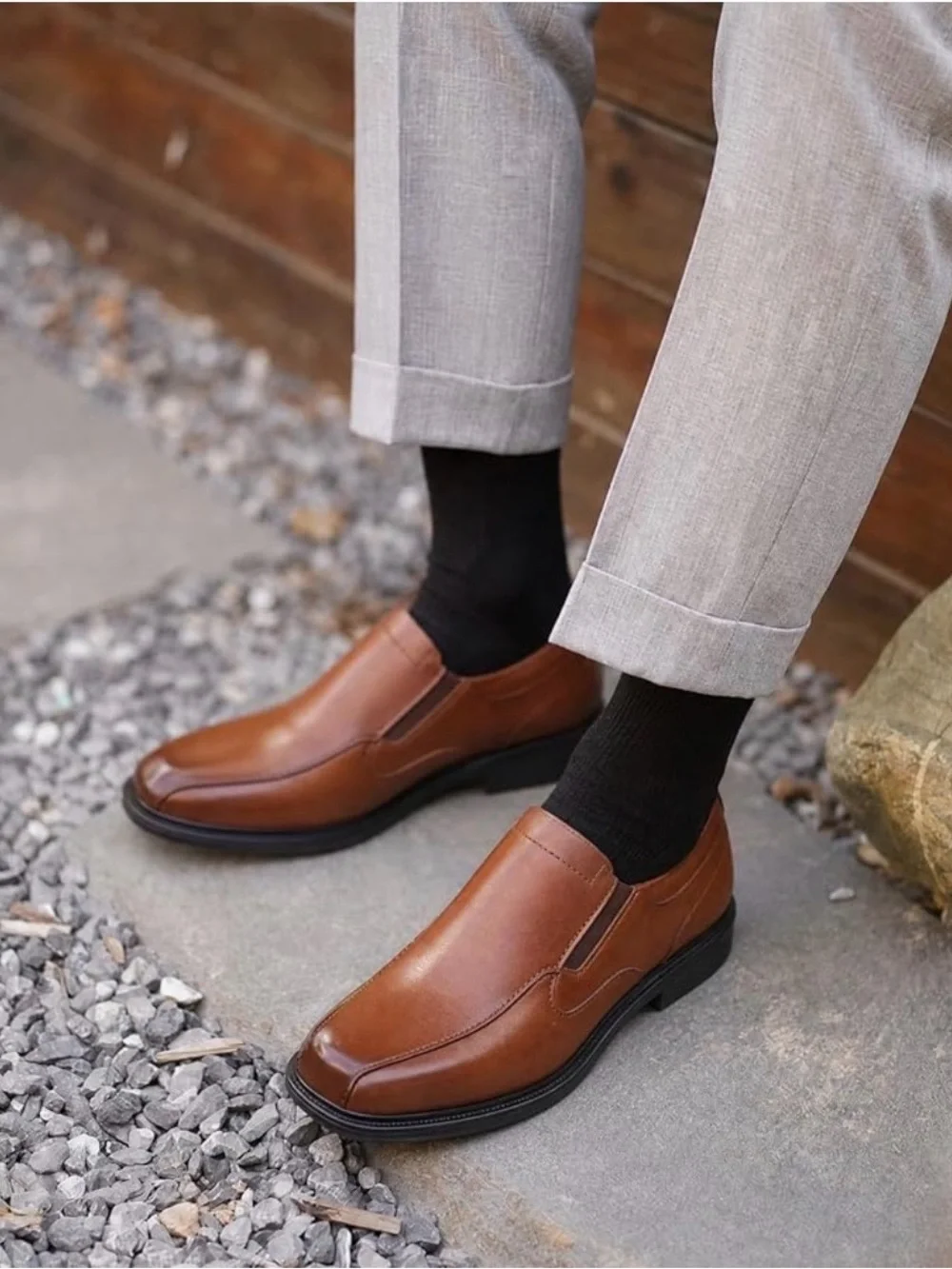 Men's Slip-On Split Leather Dress Shoe - Brown
